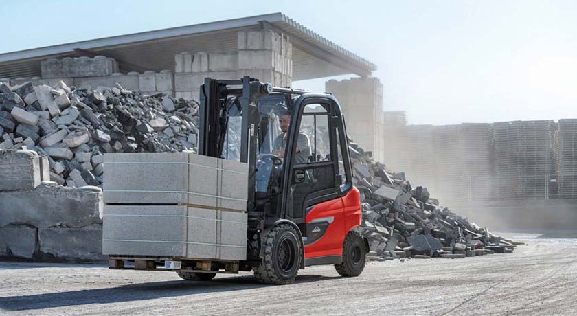 linde electric counterbalance forklift 