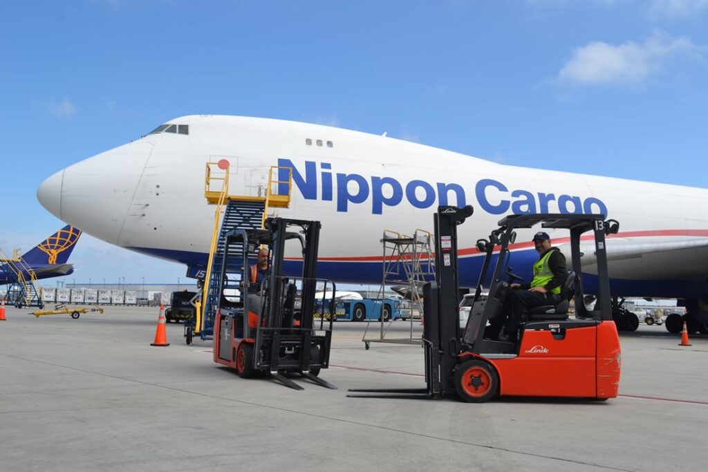 picture showing big joe order picker